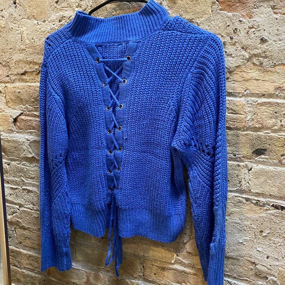 Blue sweater with back detail